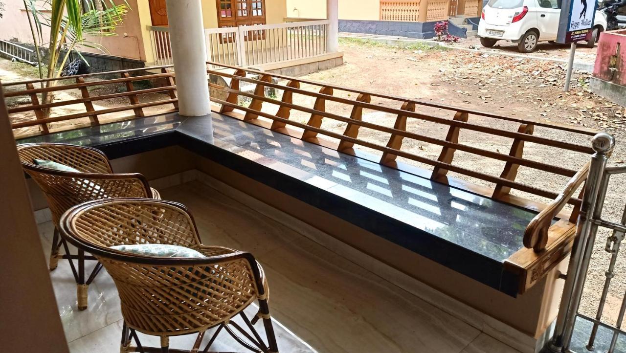 Hotel Gypsy Walker Varkala Exteriér fotografie